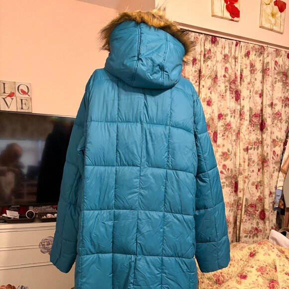 Womens Haute Winter Coat, Teal, sz 3X with Fur Trimmed Detachable Hood - Picture 2 of 10